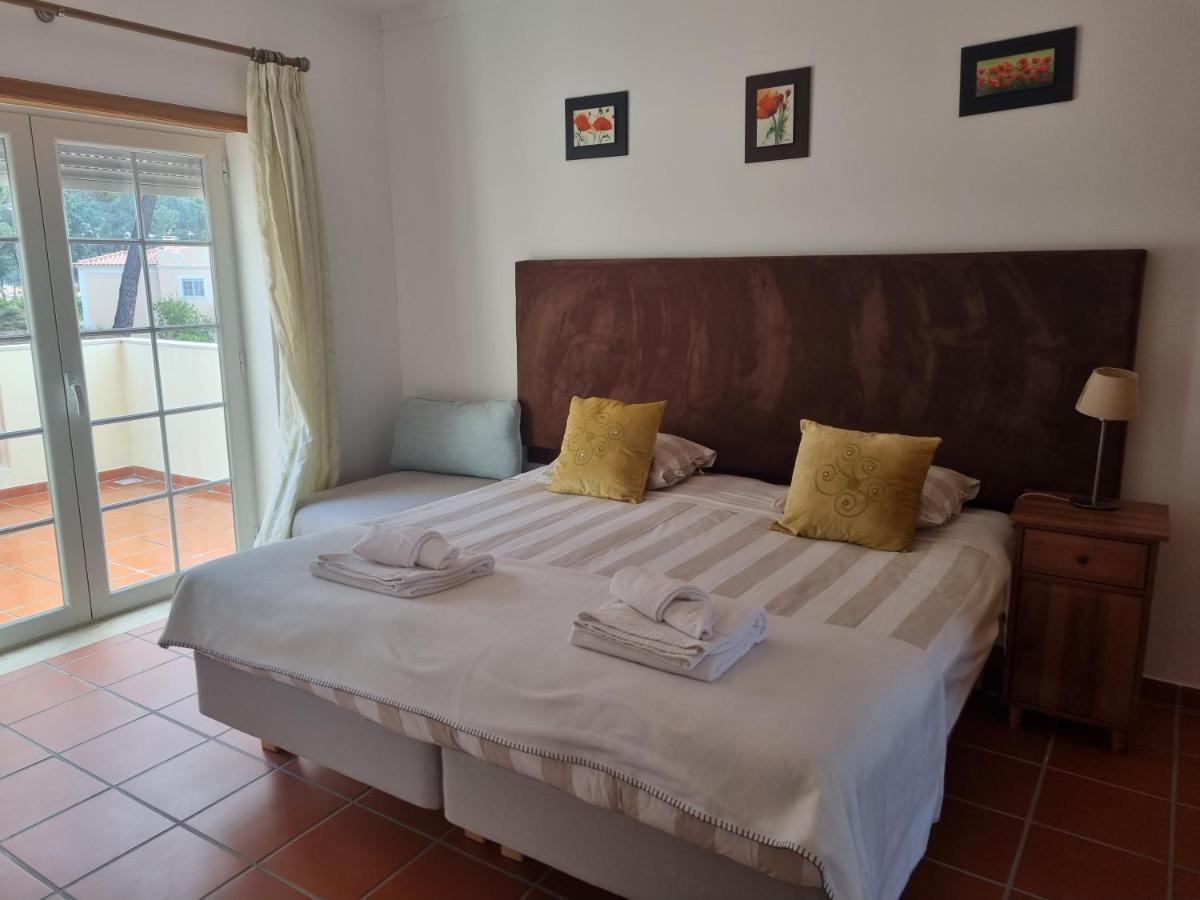 Praia D'El Rey - Townhouse Dom Duarte Amoreira  エクステリア 写真